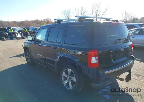 2016 Jeep Patriot High Altitude Edition z USA, uszkodzony, nr VIN 1C4NJPFA9GD774682